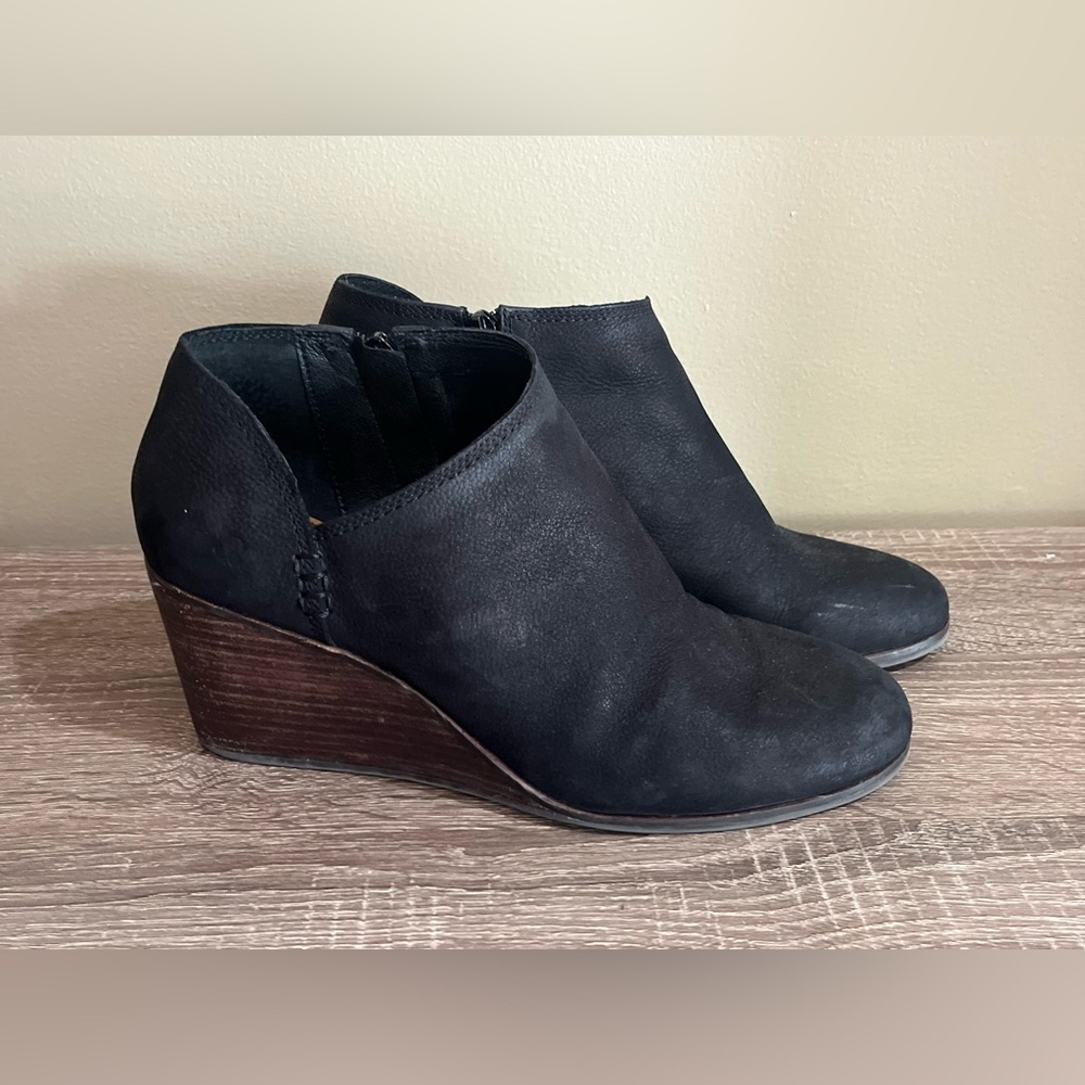 Lucky Brand Zemlin Wedge Bootie Black Size 9.5 Women's